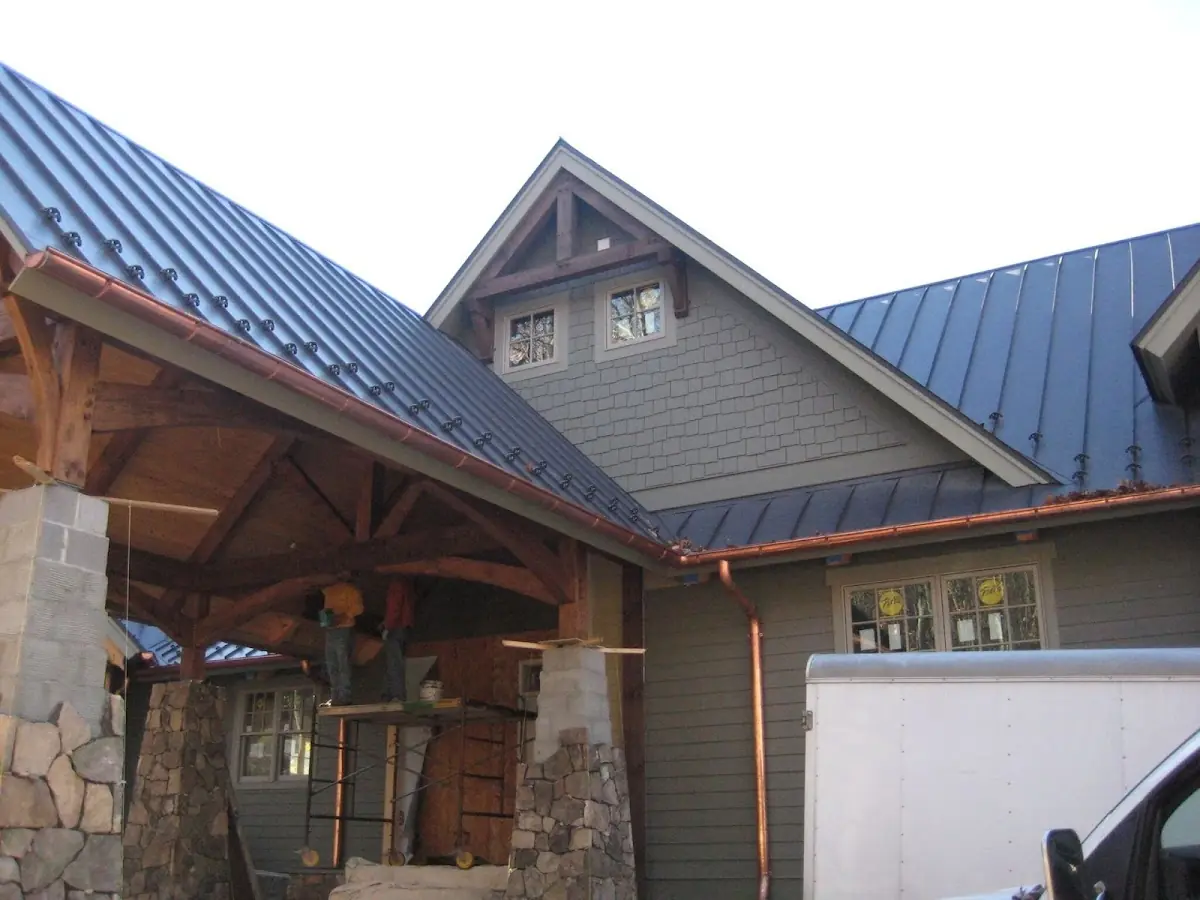 Craftsman Roofing team delivering quality roofing work in Aura